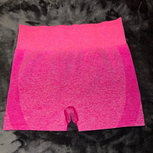 Victoria’s Secret PINK Seamless Workout Shortie Size Large - Picture 2 of 9
